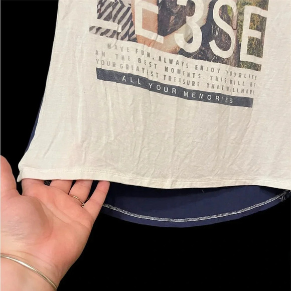 Lois jeans T-shirt, white and blue. Casual top, size Large L - Picture 3 of 4
